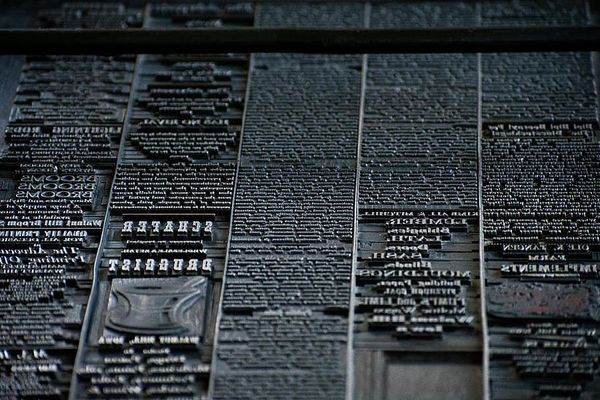 DeFi will do to banks what the Internet did to newspapers